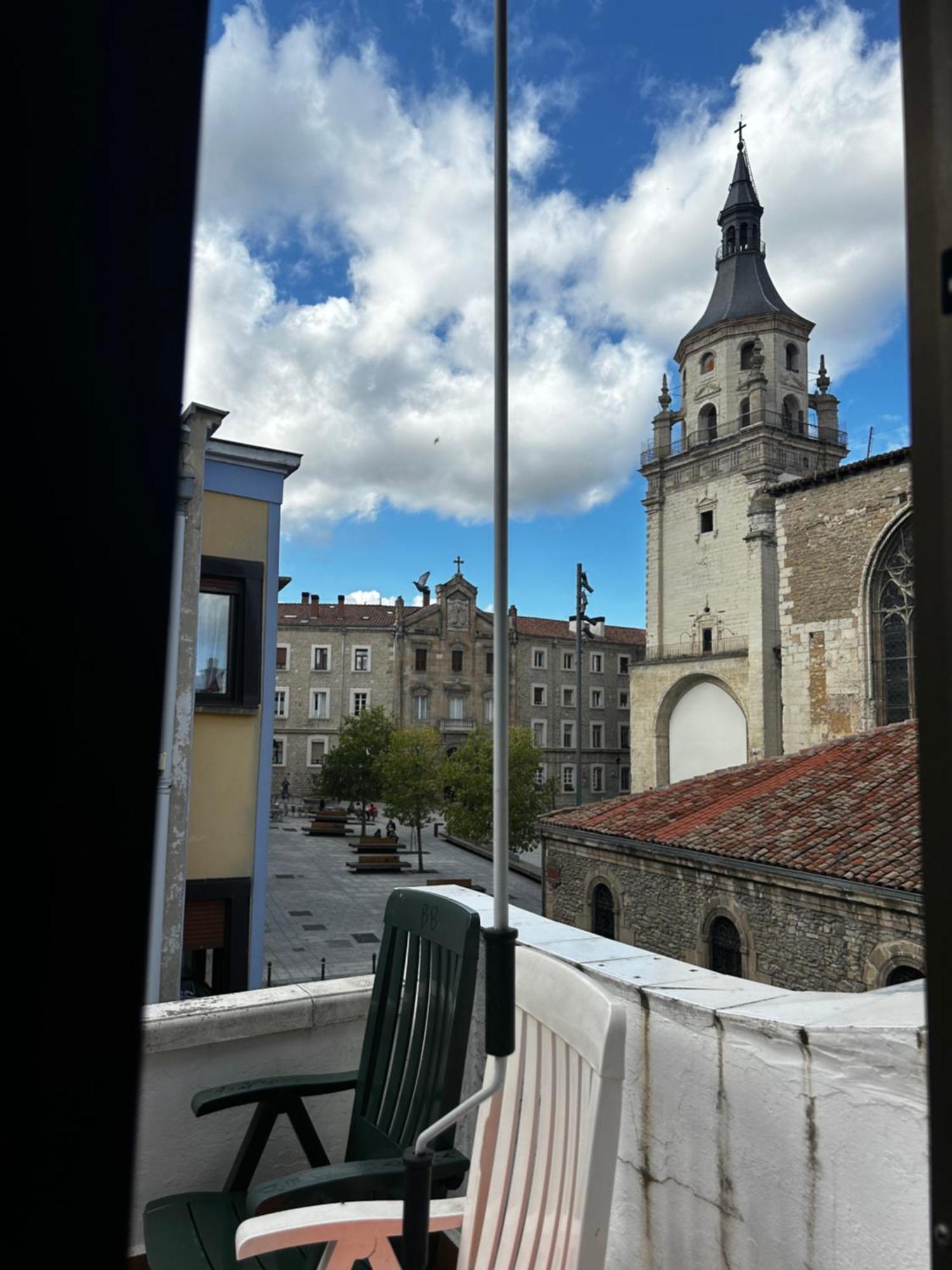 Habitacion Privada En Pleno Centro De Vitoria Exterior foto